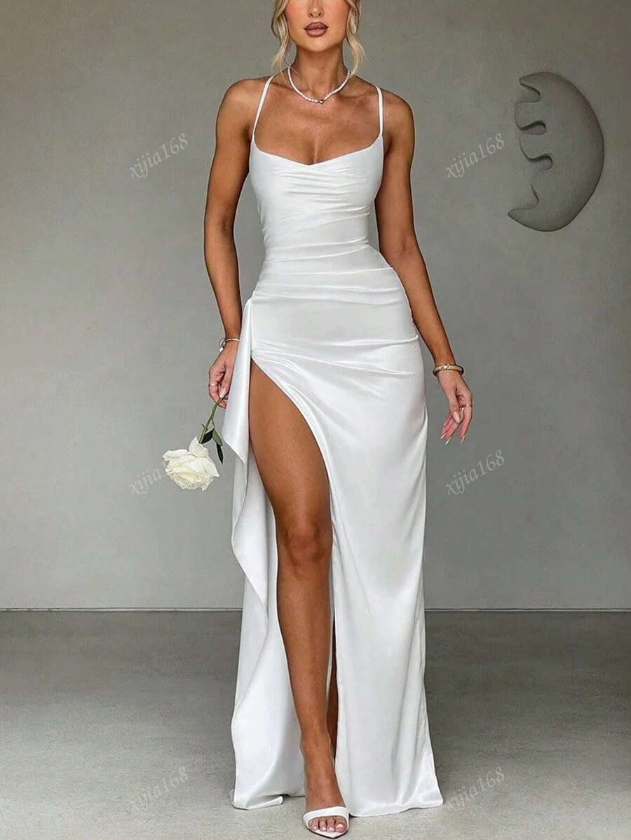 Lurenne | Strapless Satin Gown – Radiant Elegance and Sculpted Sophistication