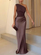 Lurenne | One-Shoulder Satin Maxi Dress – Sculpted Elegance and Modern Allure