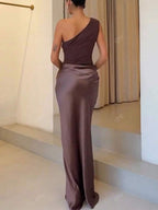 Lurenne | One-Shoulder Satin Maxi Dress – Sculpted Elegance and Modern Allure