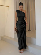 Lurenne | One-Shoulder Satin Maxi Dress – Sculpted Elegance and Modern Allure