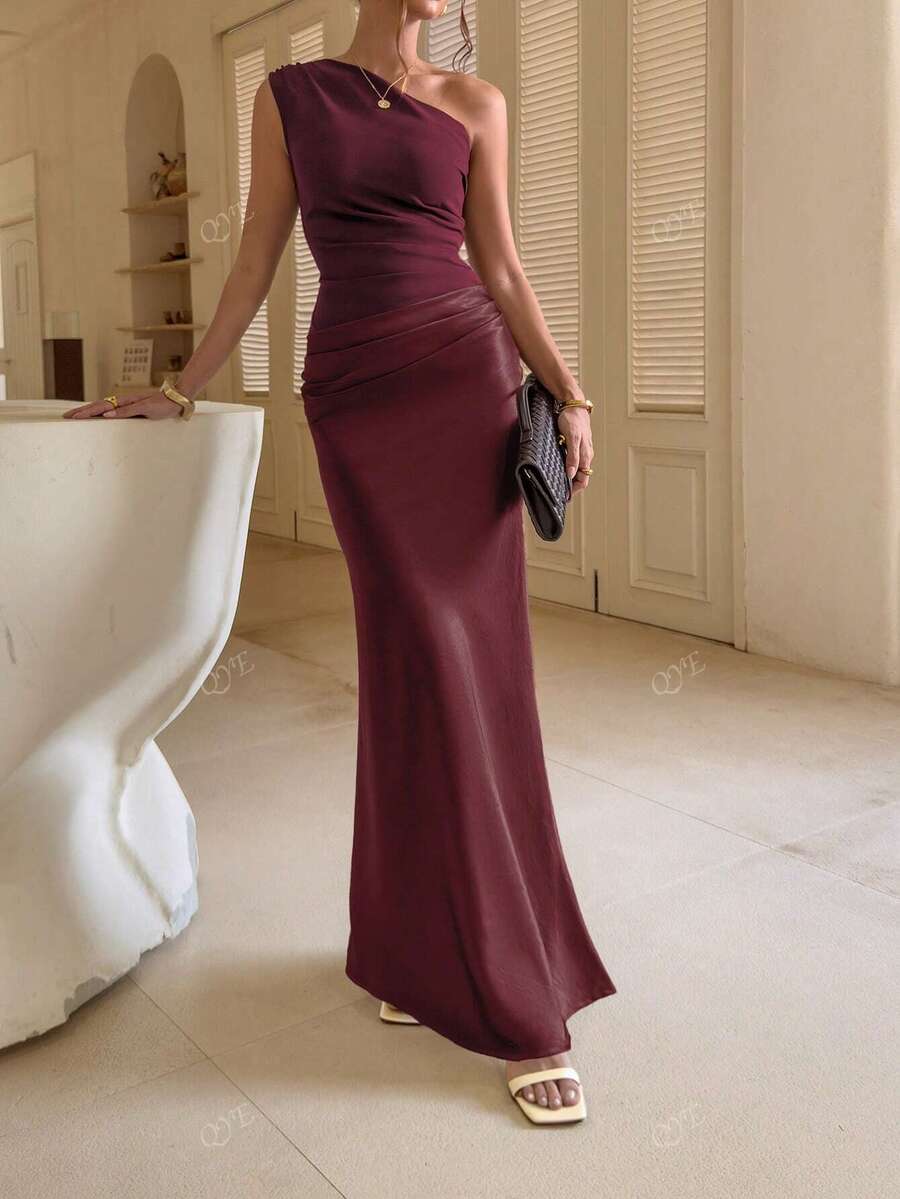 Lurenne | One-Shoulder Satin Maxi Dress – Sculpted Elegance and Modern Allure